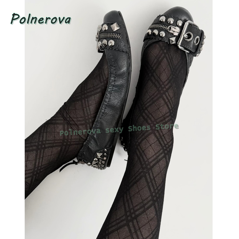 Embroidery Flat Shoes - Sepatu Mary Jane dengan Gesper Rivet,