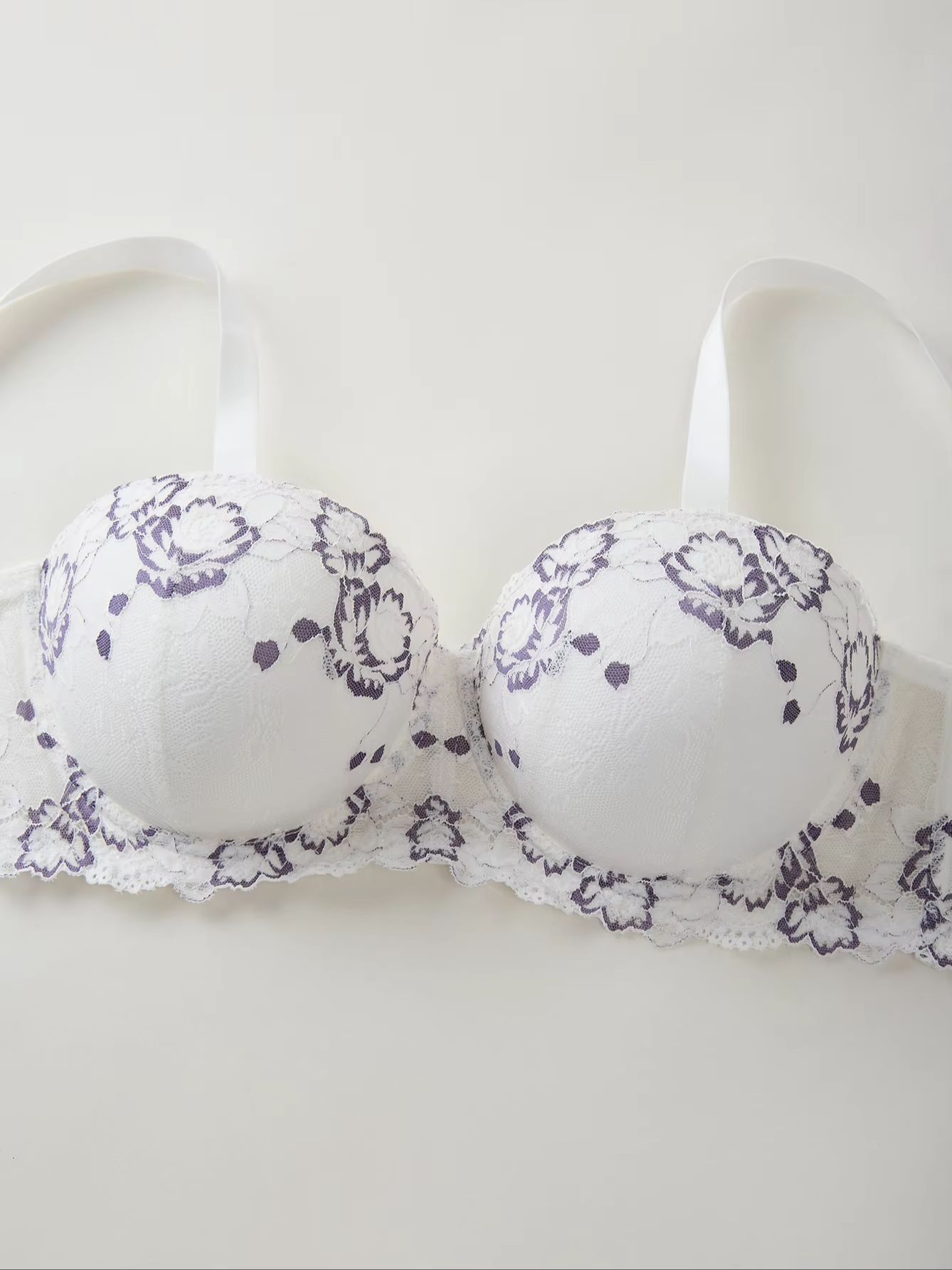 BH Wanita Plus Size dengan Ren - Embroidery Underwear ulasan dan harga