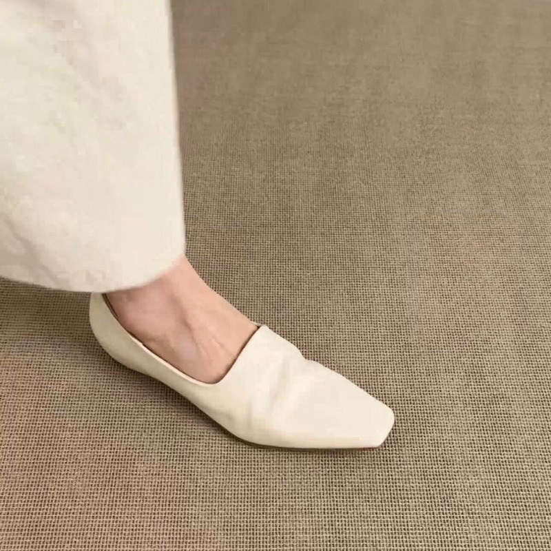 Sepatu Loafer Retro Wanita Mod - Embroidery Flat Shoes ulasan dan harga